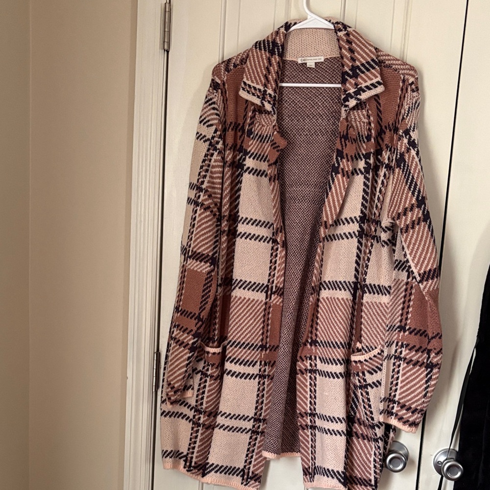 Cato Plaid Cardigan in Pink and Black